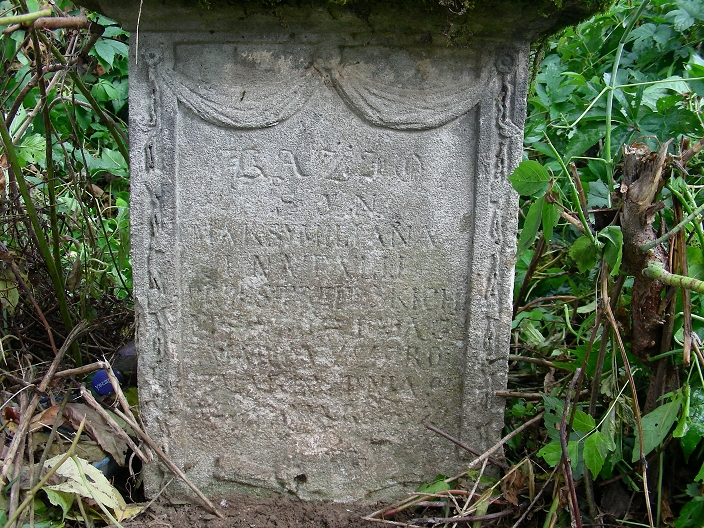 Tombstone of Kazimierz Jastrzębski, Zaleszczyki cemetery, as of 2019.