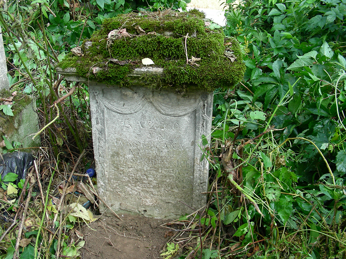 Tombstone of Kazimierz Jastrzębski, Zaleszczyki cemetery, as of 2019.