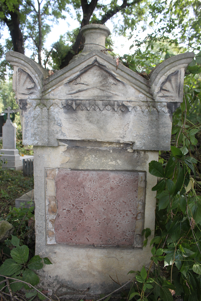 Tombstone of Ludwika Korytowska, Zaleszczyki cemetery, as of 2019.