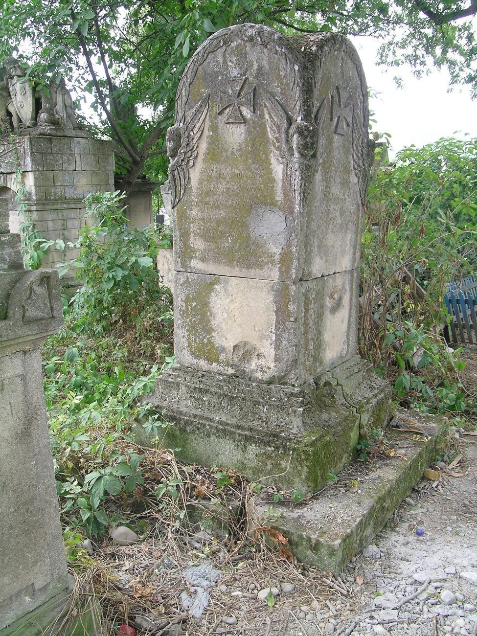 Tombstone of Karl and Leopold Liedler, Zaleszczyki cemetery, as of 2019.