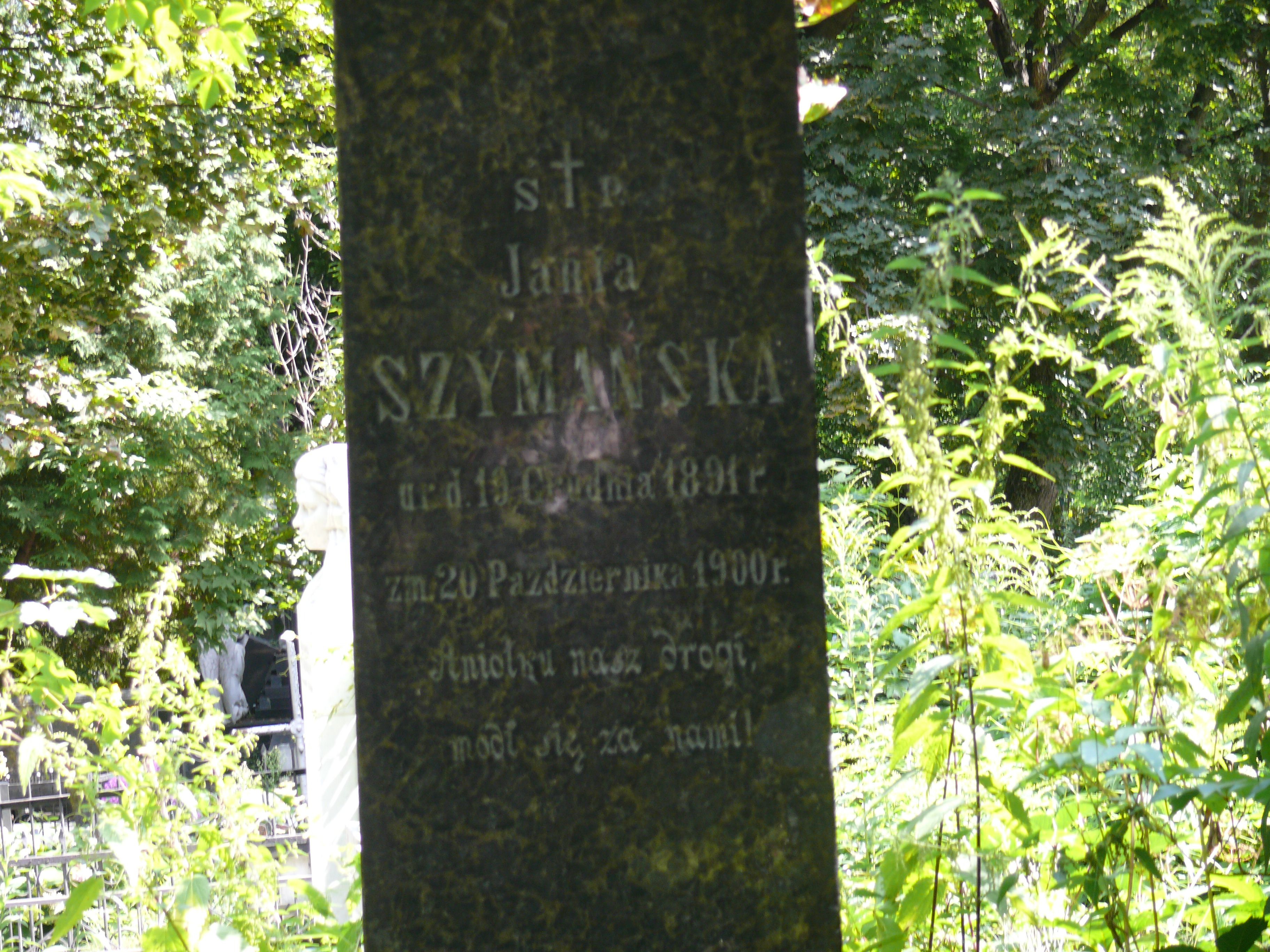 Fragment of the tombstone of Elodya, Jan Wojno and Janina Szymanskaya, Bajkova cemetery, Kyiv, as of 2021
