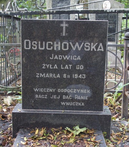 Nagrobek Jadwigi Osuchowskiej, cmentarz Bajkowa w Kijowie, stan z 2021