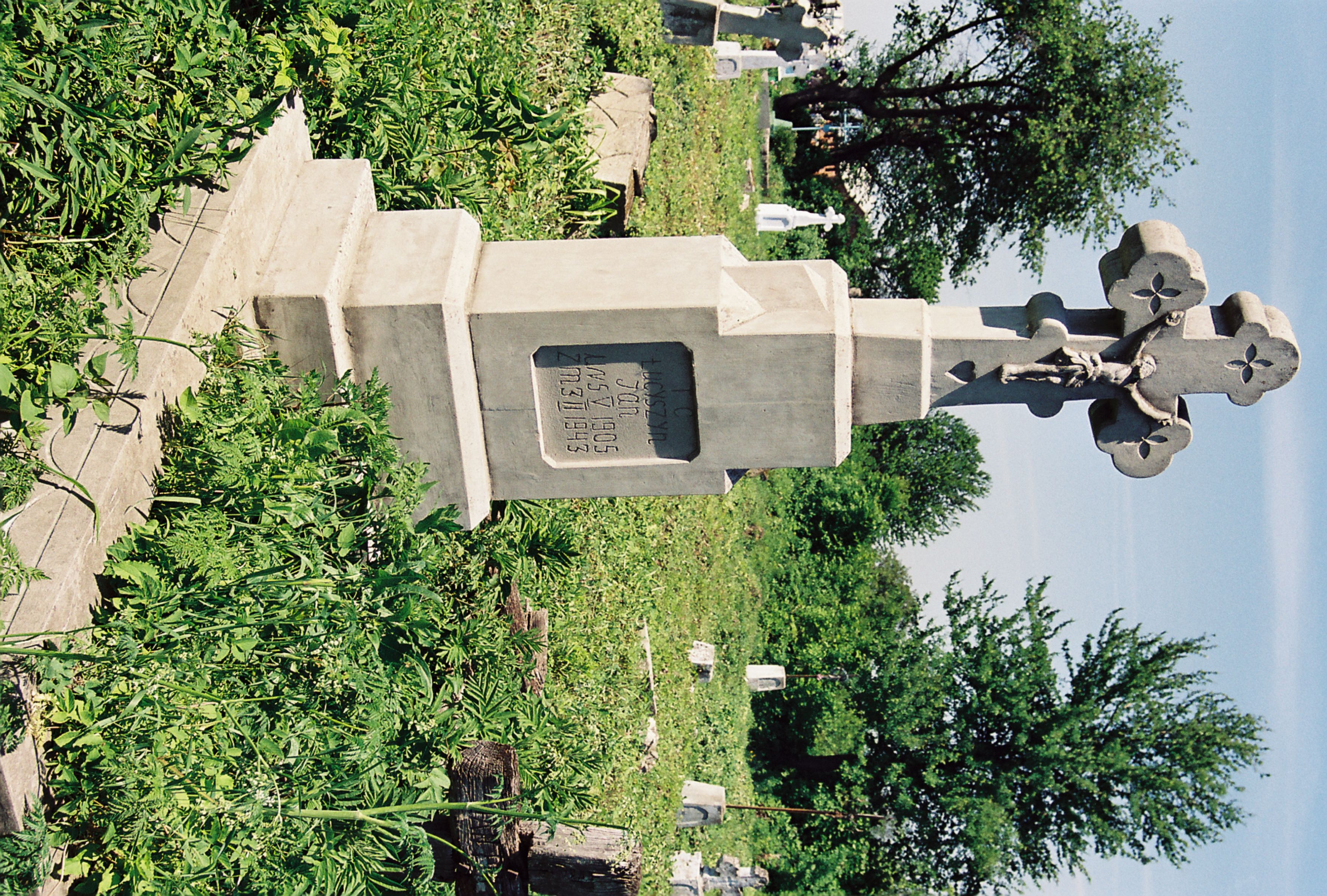 Pierre tombale de Jan Luitsyn, cimetière de Losych, Ukraine