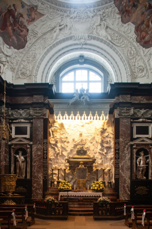 St Casimir's Chapel in Vilnius Cathedral, 1623-1636, designed by Matteo Castelli, executed by Constantino Tencalla, Michelangelo Palloni (frescoes) and Giovanni Pietro Perti (stucco), Vilnius, Lithuania.