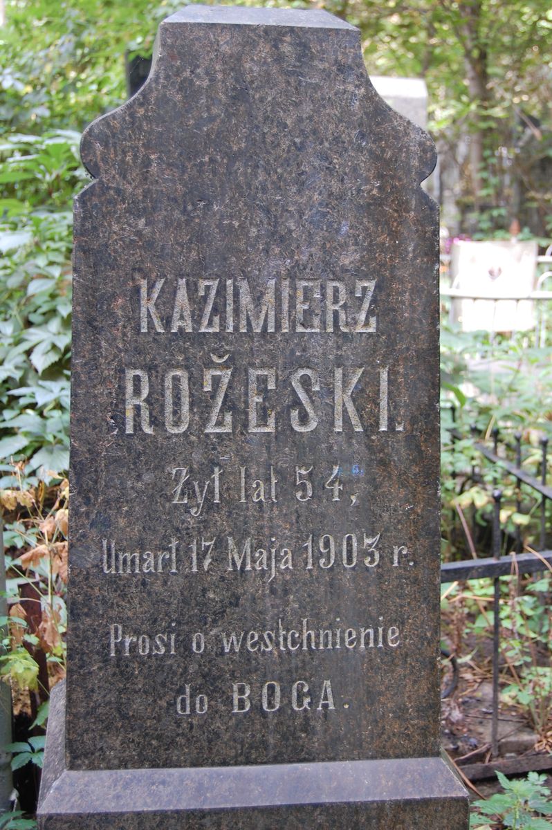 Tombstone of Kazimierz Różeski, as of 2022