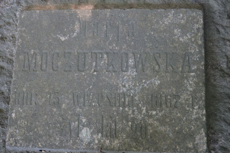 Gravestone inscription of Maria Moczutkowska