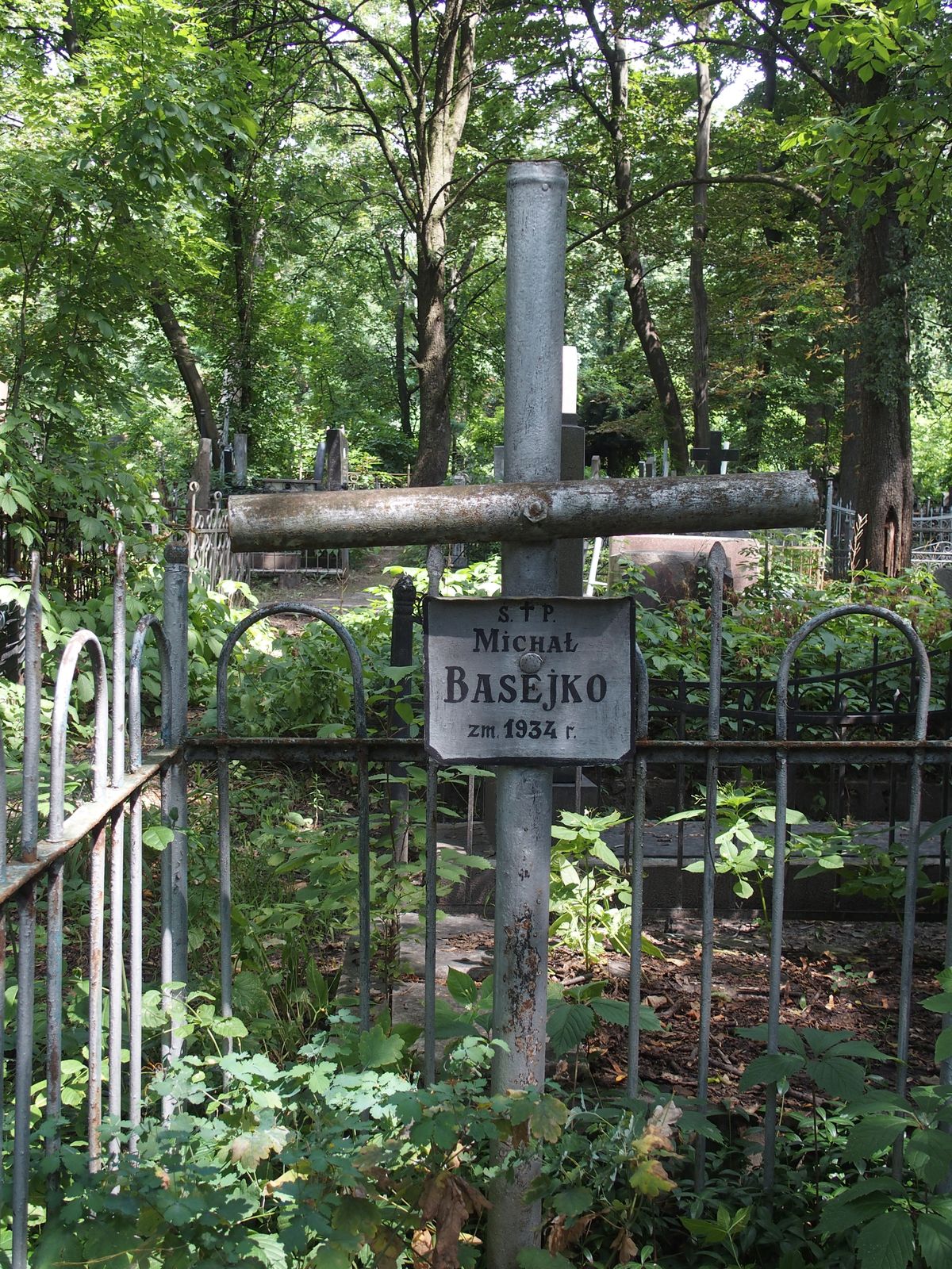 Tombstone of Mikhail Baseiko, Baikal cemetery, Kyiv, as of 2021