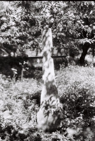 Nagrobek N.N., cmentarz w Mielnicy Podolskiej, 2004