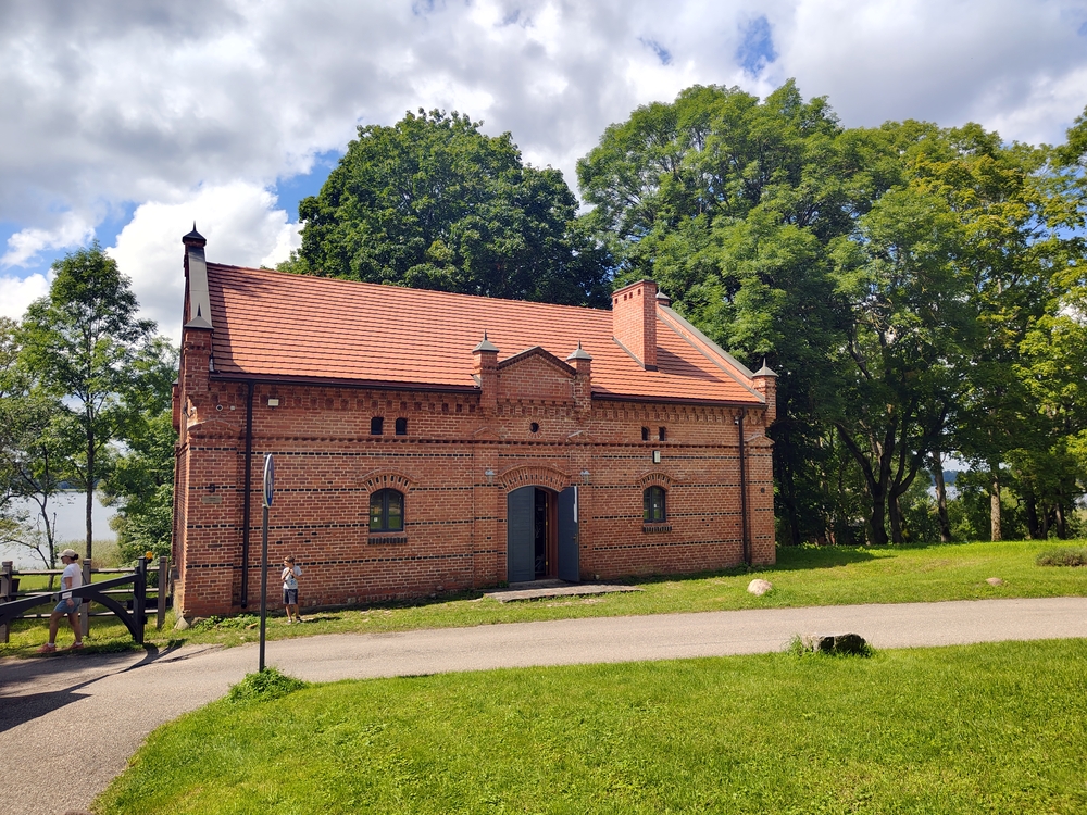 Photo montrant Tyszkiewicz Palace in Zatroczu