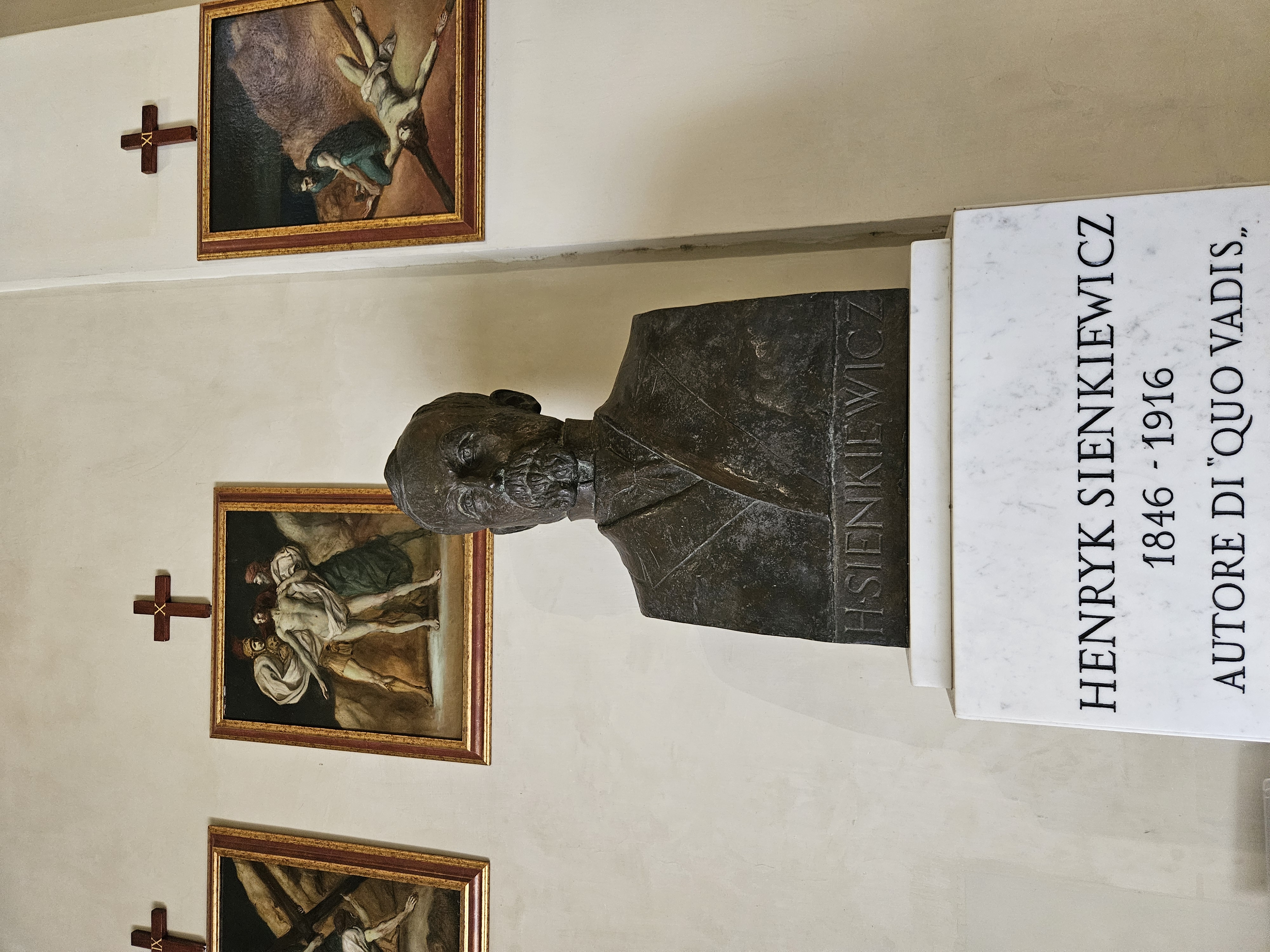 Photo showing Bust of Henryk Sienkiewicz at the \"Domine Quo Vadis\" church