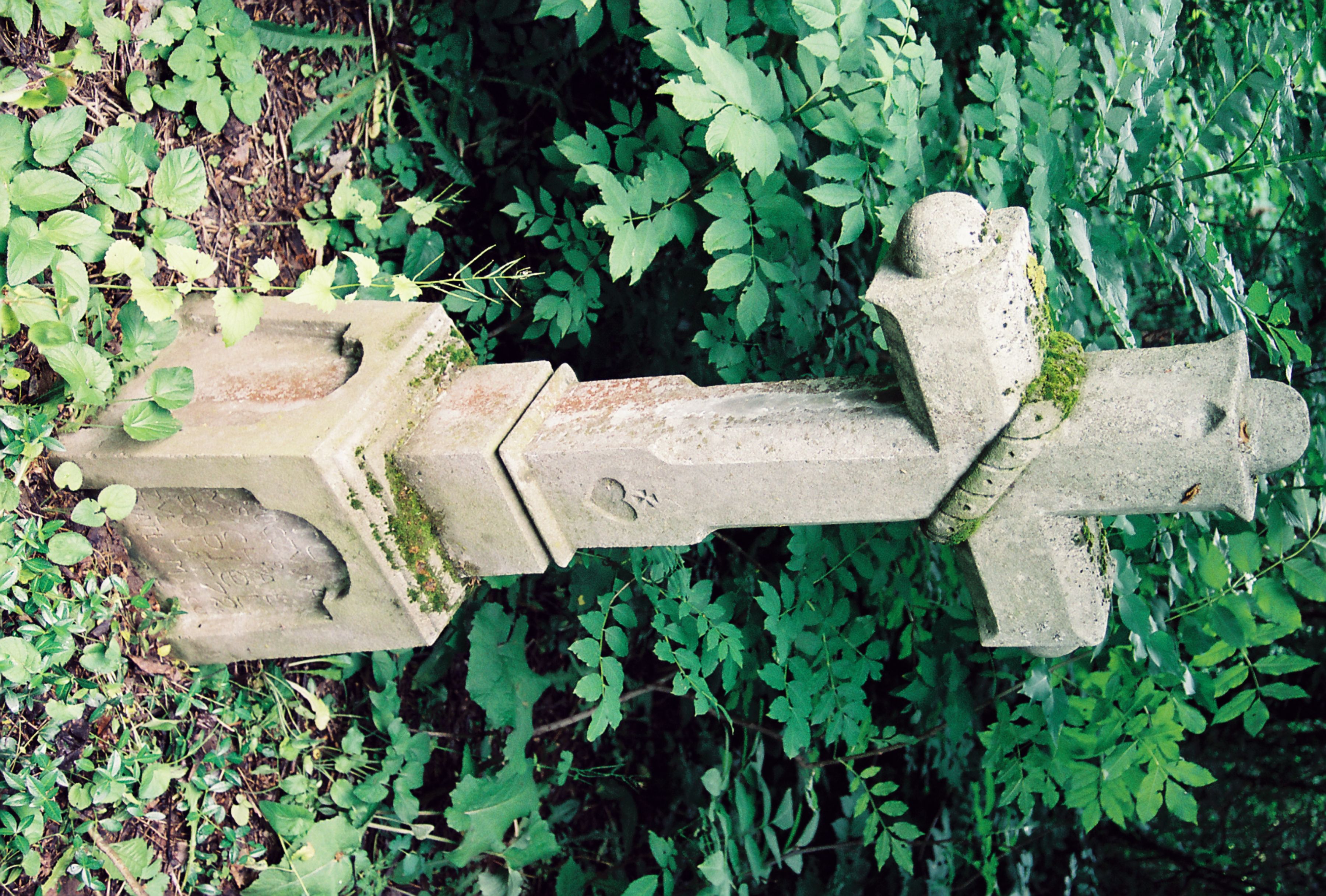 Pierre tombale de Mikhail Popel, cimetière de Korolovka, Ukraine