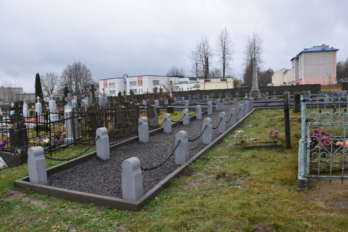 Kwatera żołnierzy Wojska Polskiego poległych w 1920 r. i weteranki powstania 1863 r., pochowanych na cmentarzu przy ul. Awdejewa