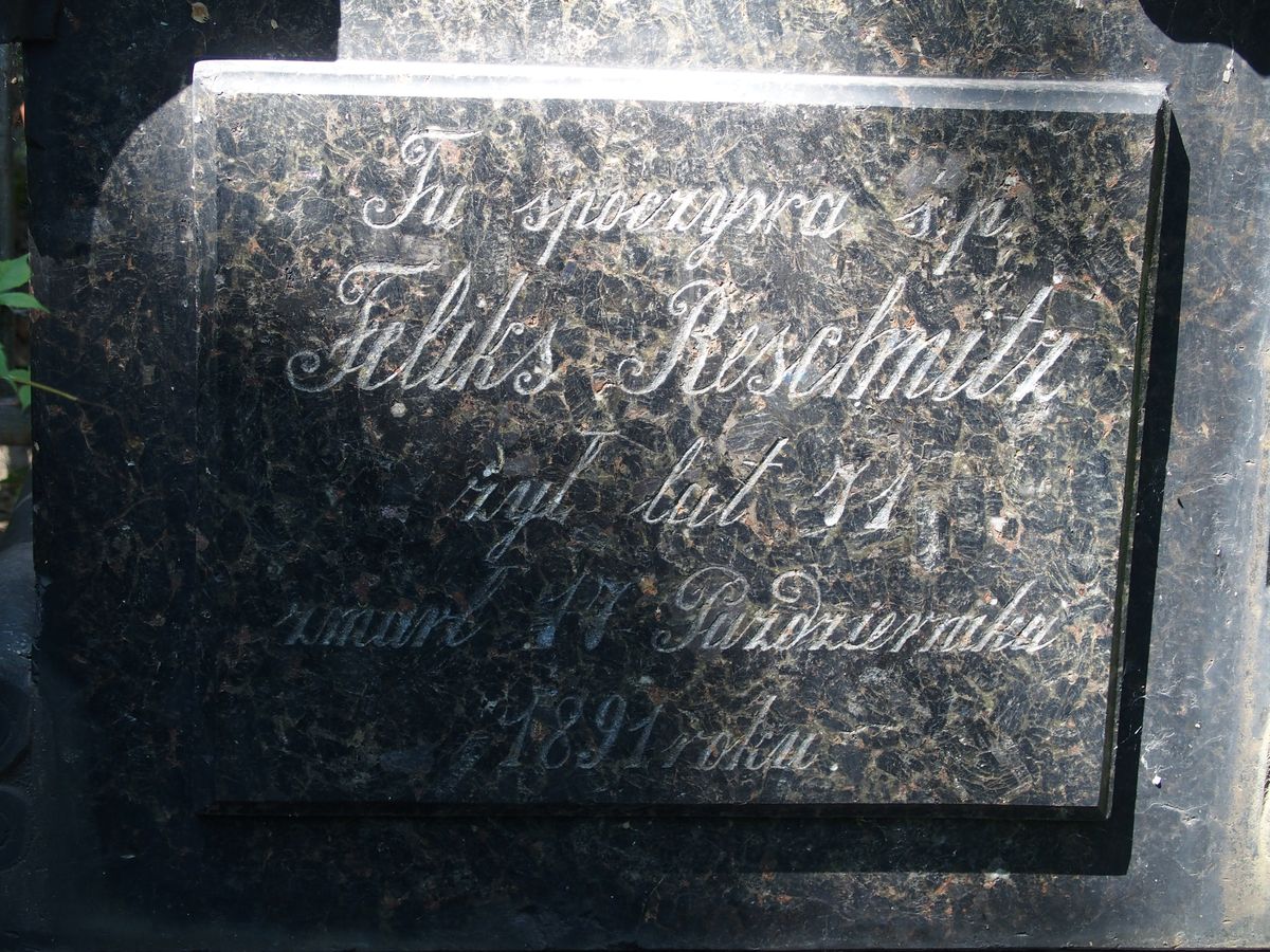 Inscription from the gravestone of Felix Reschnitz