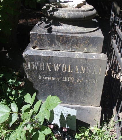 Nagrobek Iwona Wolańskiego