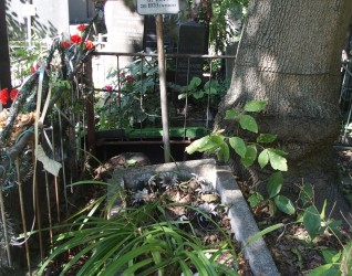 Nagrobek Oksany Szpil