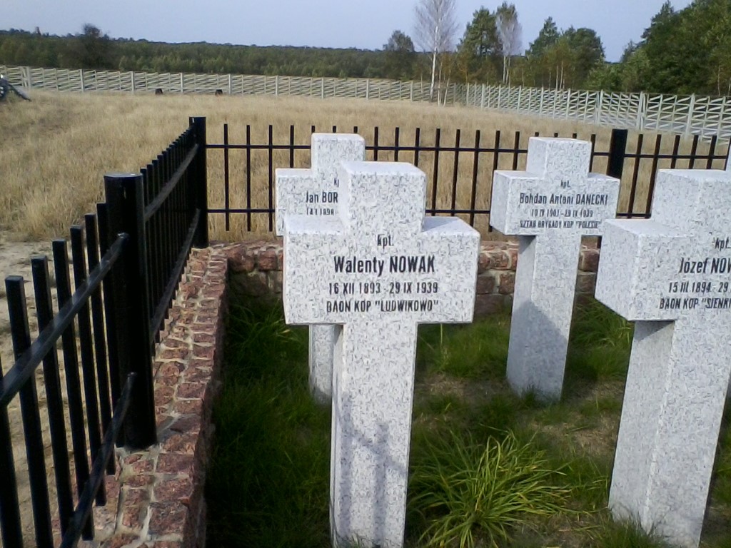 Walenty Nowak, The quarters of Polish Army officers murdered by the Soviets in September 1939.