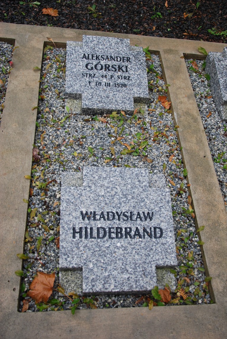 Władysław Hildebrand, Kwatera żołnierzy Wojska Polskiego poległych w 1920 r., pochowanych na cmentarzu przy ul. Puszkińskiej