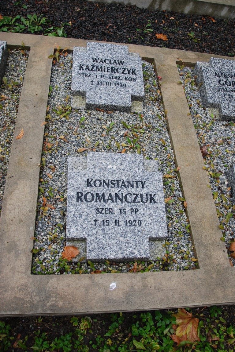 Konstanty Romańczuk, Kwatera żołnierzy Wojska Polskiego poległych w 1920 r., pochowanych na cmentarzu przy ul. Puszkińskiej