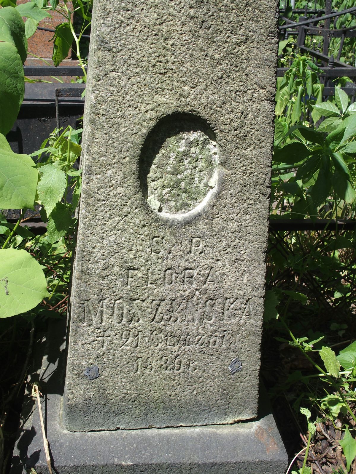Inscription from the tombstone of Flora Moszyńska
