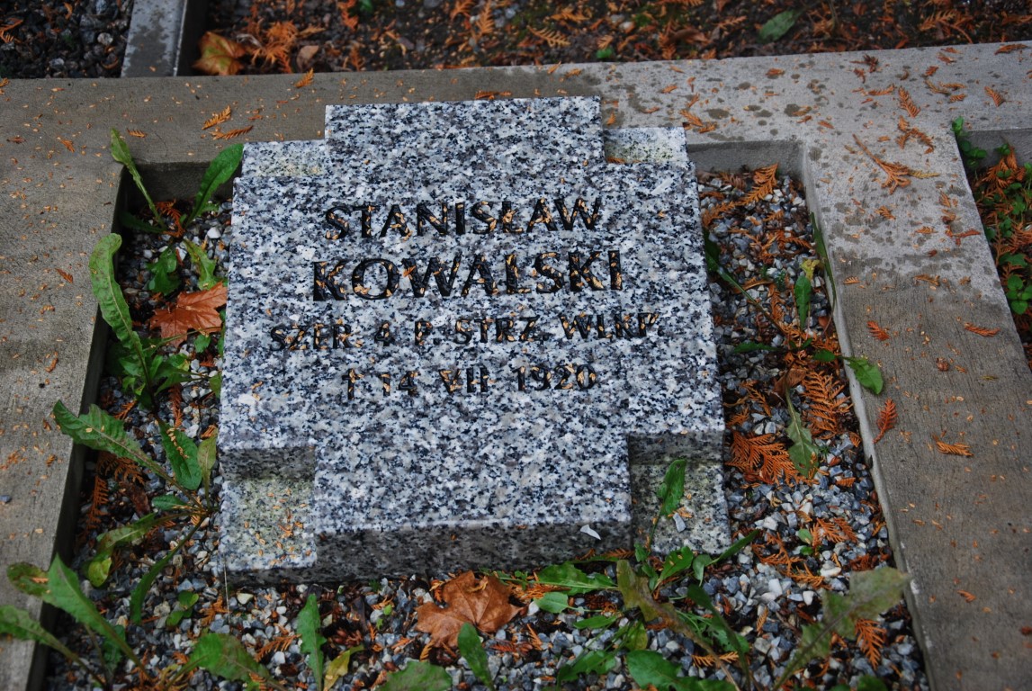 Stanisław Kowalski, Kwatera żołnierzy Wojska Polskiego poległych w 1920 r., pochowanych na cmentarzu przy ul. Puszkińskiej