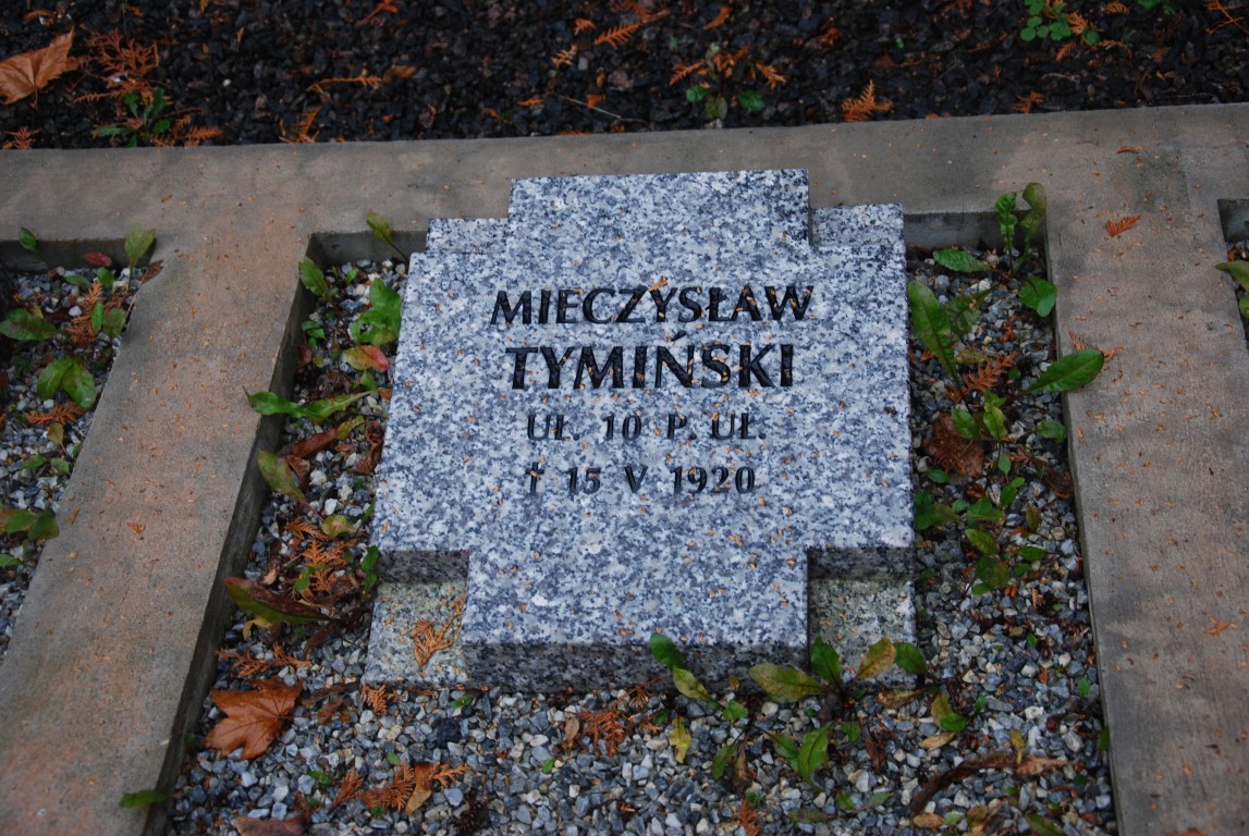 Mieczysław Tymiński, Kwatera żołnierzy Wojska Polskiego poległych w 1920 r., pochowanych na cmentarzu przy ul. Puszkińskiej
