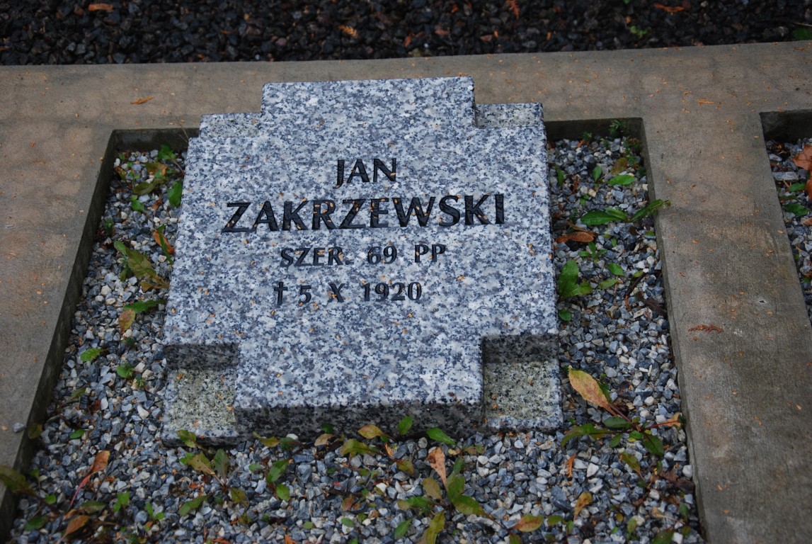 Jan Zakrzewski, Kwatera żołnierzy Wojska Polskiego poległych w 1920 r., pochowanych na cmentarzu przy ul. Puszkińskiej