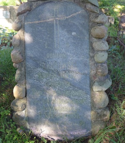 Nagrobek Dominika Jakubowskiego, cmentarz Na Rossie w Wilnie, stan z 2013