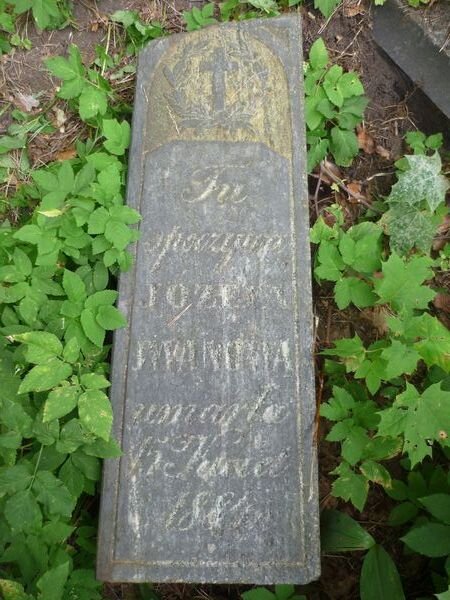 Inskrypcja z nagrobka Józefy Iwanow, cmentarz Na Rossie w Wilnie, stan z 2013 r.