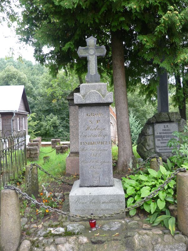 Tombstone of Eustachy Tyszkiewicz, Ross cemetery, as of 2013