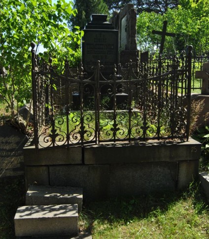 Nagrobek Edwarda Tromszczyńskiego, cmentarz Na Rossie w Wilnie, stan z 2014