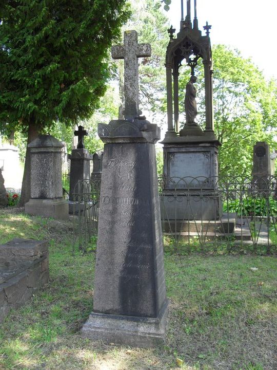 Nagrobek rodziny Zdanowicz, cmentarz na Rossie, stan na 2014 rok
