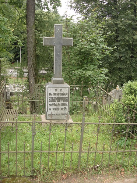 Tomb of Symforian Zdanowicz, Ross Cemetery in Vilnius, as of 2013