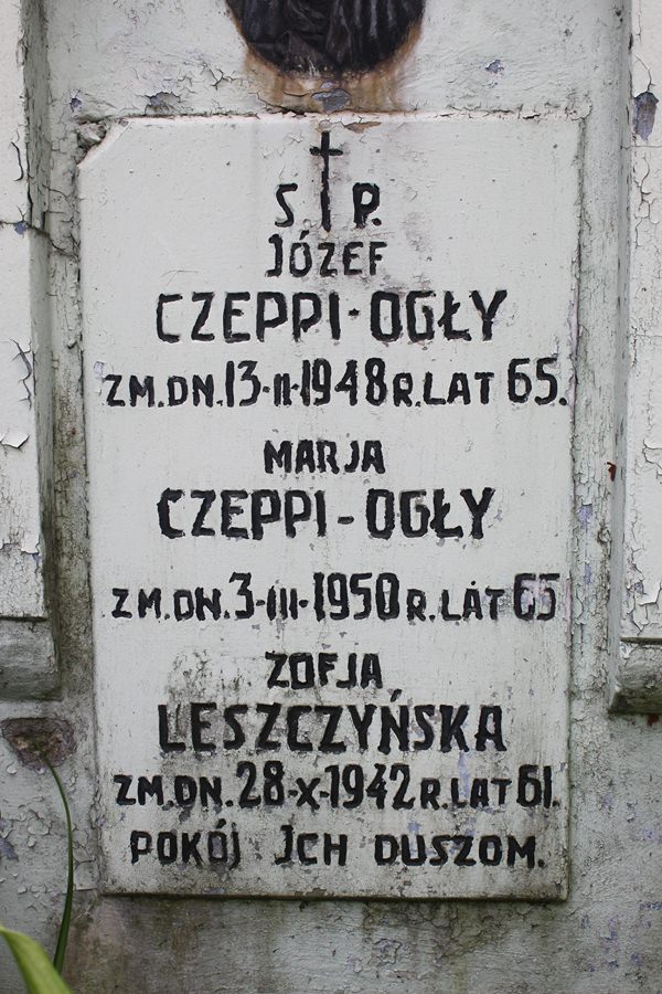 Detal grobowca małżeństwa Czeppi-Ogły oraz Zofii Leszczyńskiej, cmentarz Na Rossie w Wilnie, stan z 2013