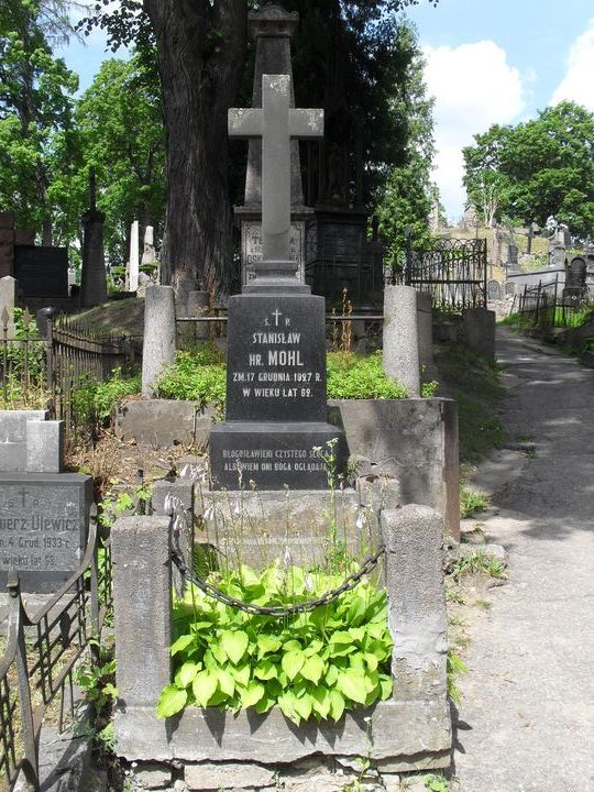 Tomb of Stanislaw Mohl, Ross cemetery, as of 2014