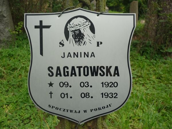 Inskrypcja z nagrobka Janiny Sagatowskiej, cmentarz Na Rossie w Wilnie, stan z 2013 r.