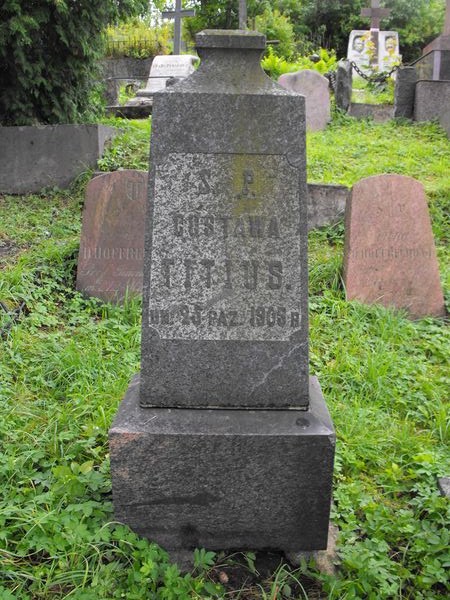 Tombstone of Gustavia Titius, Na Rossie cemetery in Vilnius, as of 2013.