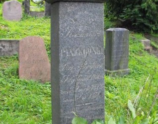 Nagrobek Kazimierza Paszkowskiego, cmentarz Na Rossie w Wilnie, stan z 2013 r.