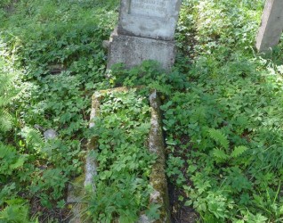 Nagrobek Emila Koberra, cmentarz Na Rossie w Wilnie, stan z 2013