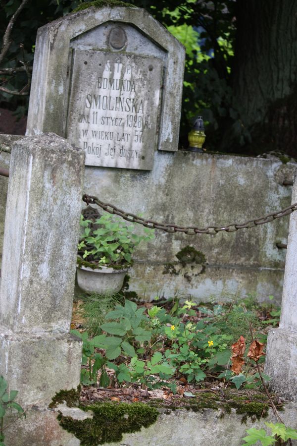 Grobowiec Edmundy Smolińskiej, cmentarz na Rossie w Wilnie, stan na 2013 r.