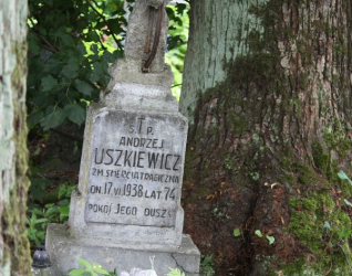 Nagrobek Andrzeja Uszkiewicza, cmentarz na Rossie w Wilnie