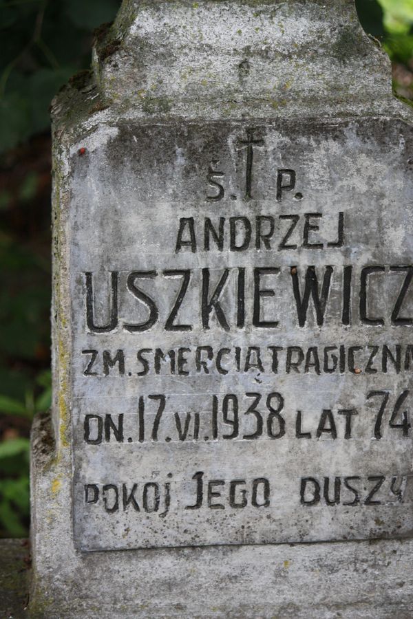 Nagrobek Andrzeja Uszkiewicza, cmentarz na Rossie w Wilnie