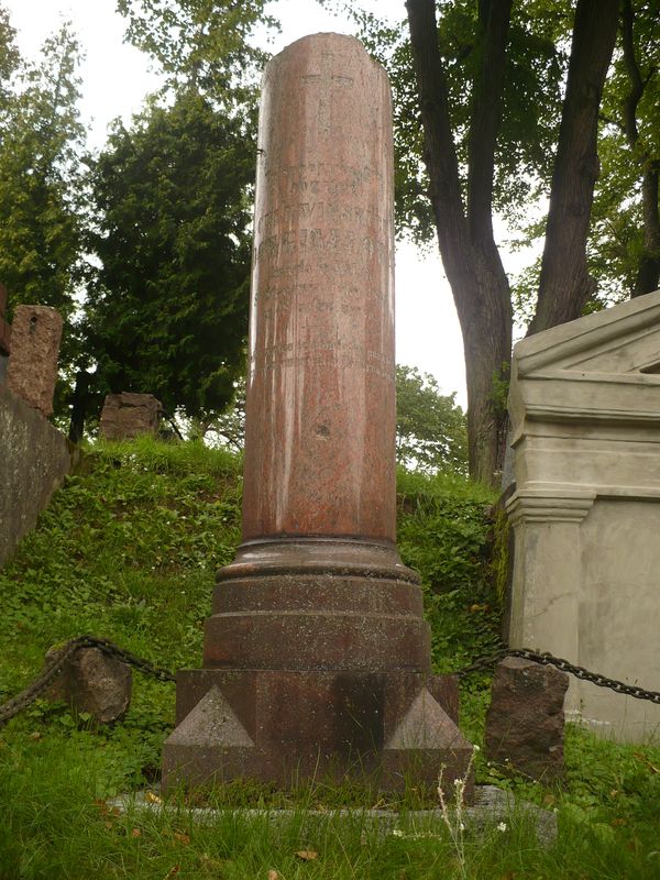 Nagrobek Józefy Dowgiałło, cmentarz na Rossie, stan z 2013 roku