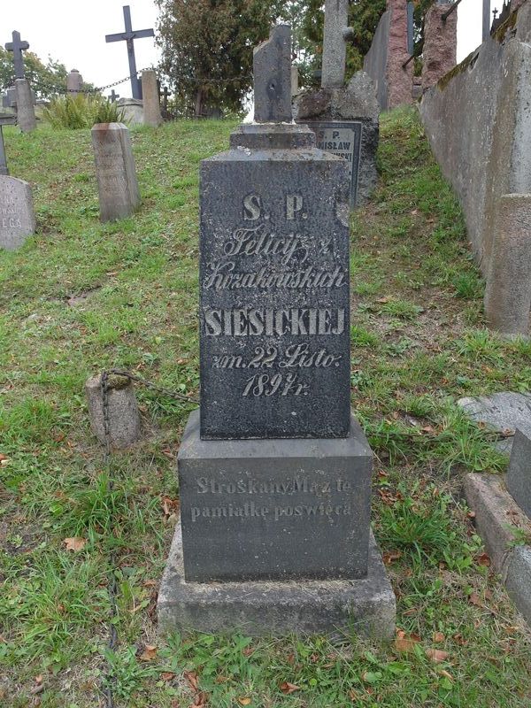 Nagrobek Felicji Siesickiej, cmentarz na Rossie, stan z 2015 roku