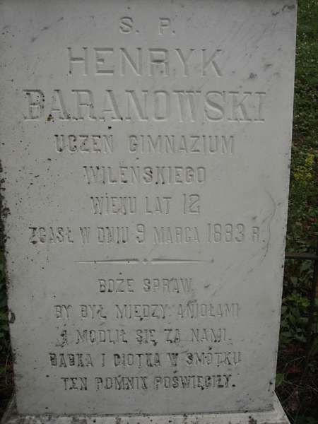 Fragment nagrobka Henryka Baranowskiego, cmentarz na Rossie w Wilnie, stan z 2013