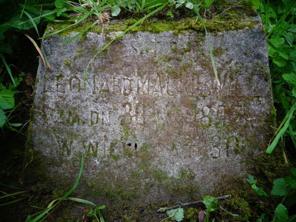 Tombstone of Leonard Malkievich, Ross cemetery in Vilnius, as of 2013.
