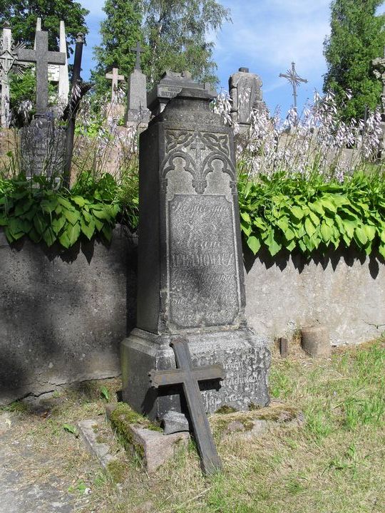 Nagrobek Adama Aframowicza, cmentarz na Rossie, stan z 2014 roku