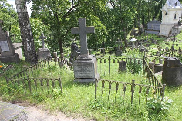 Tombstone of Ninfa Kondratowicz, Na Rossa cemetery in Vilnius, as of 2014.