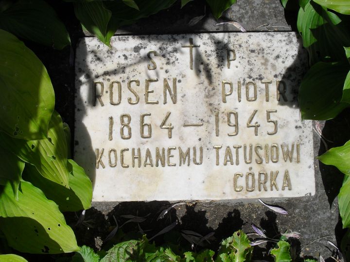 Inskrypcja z nagrobka Piotra Rosen, cmentarz na Rossie, stan z 2014 roku