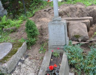 Nagrobek Antoniego Gryszana, cmentarz na Rossie w Wilnie, stan na 2013 r.