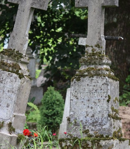Nagrobek Stanisława Macutkiewicza, cmentarz na Rossie w Wilnie, stan na 2013 r.